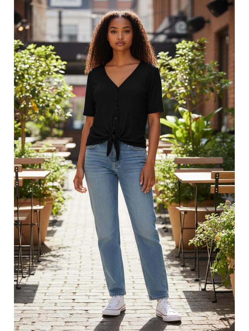Sanctuary Black Short Sleeve Button Front Tie Top Size XL